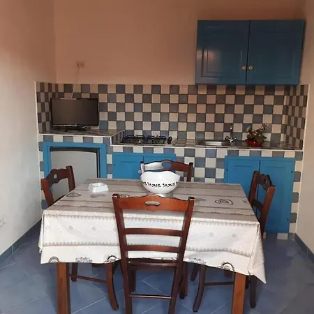 Sciaranda * لامبيدوزا