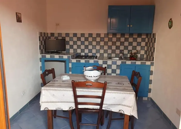 Sciaranda * لامبيدوزا