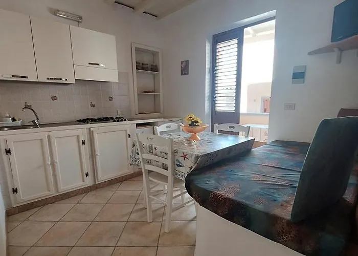 Sciaranda لامبيدوزا